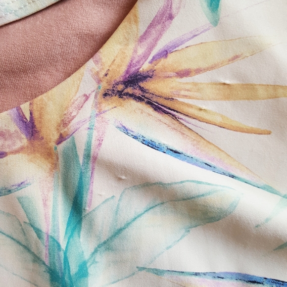 O'Neill Knotted Back Floral One Piece - Picture 9 of 9